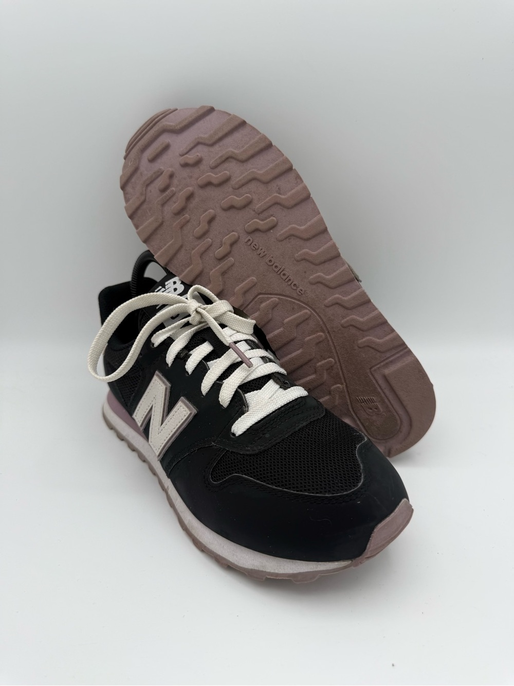 Women's New Balance 510 Black White Purple Casual Lifestyle Running Shoes Size 8